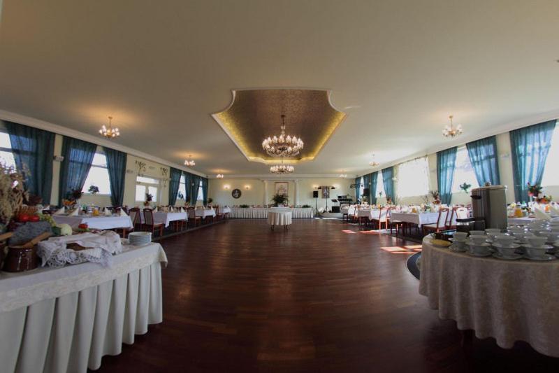 Napoleonski Legnica Exterior foto